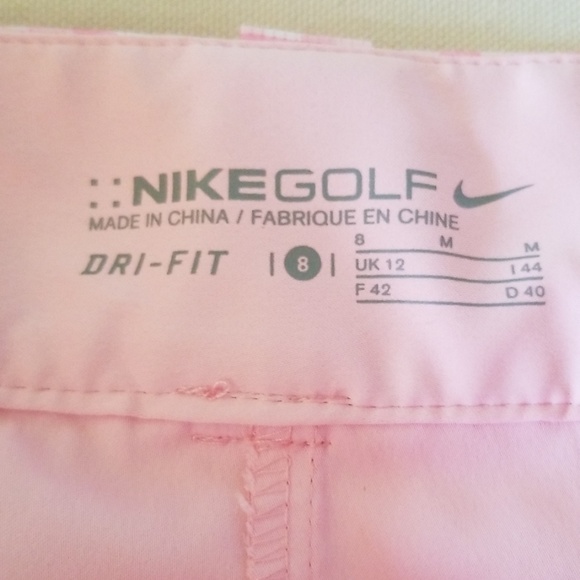 Nike🤯 - Picture 3 of 5